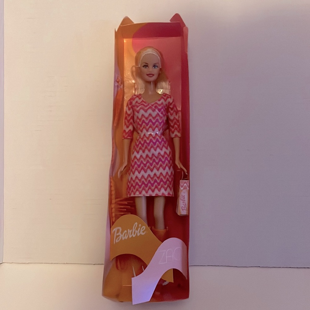 😊2 lots for $15 VINTAGE 2002 BARBIE ZIG ZAG MATTEL B0860